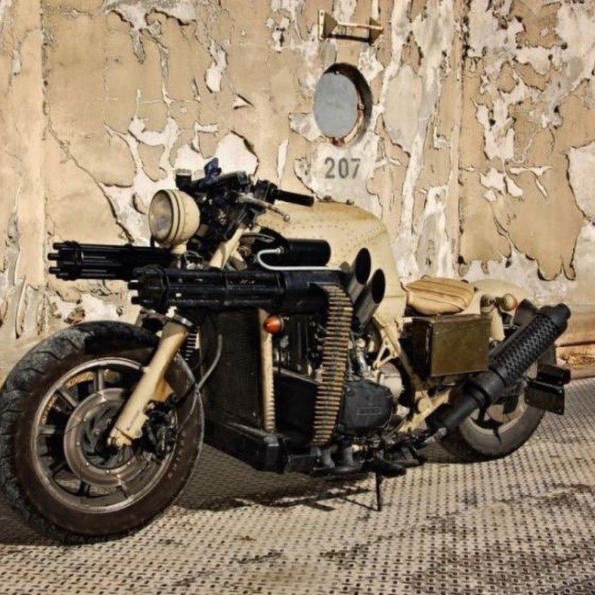 Мотоцикл Урал для зомби апокалипсиса