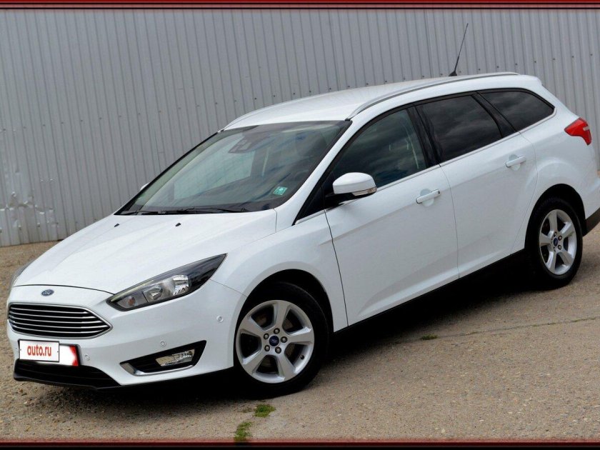 Ford Focus 3 универсал белый