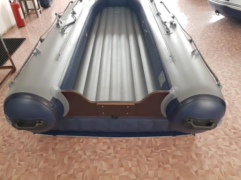 Лодка флагман ДК 320