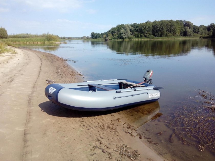 Лодка флагман 280