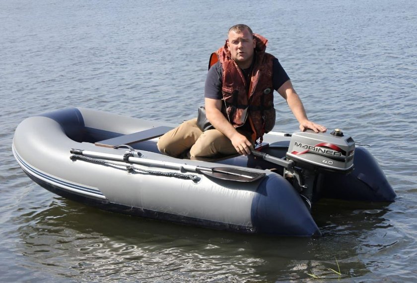 Лодка флагман 300 НДНД