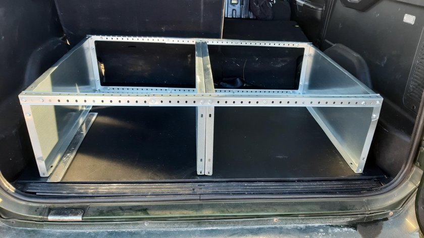 Спальник органайзер для внедорожников