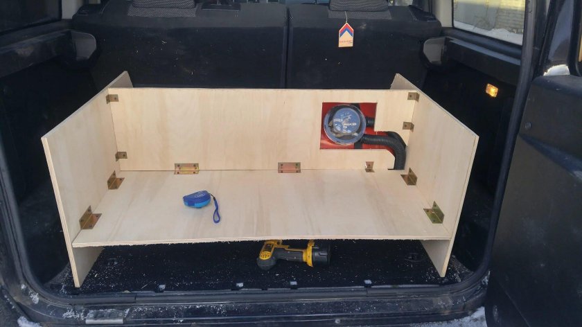 Органайзер УАЗ Патриот под ГБО