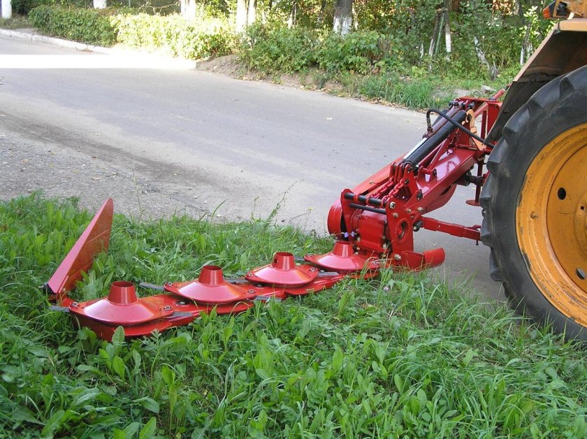 Косилка для МТЗ 82 КРН 2.1