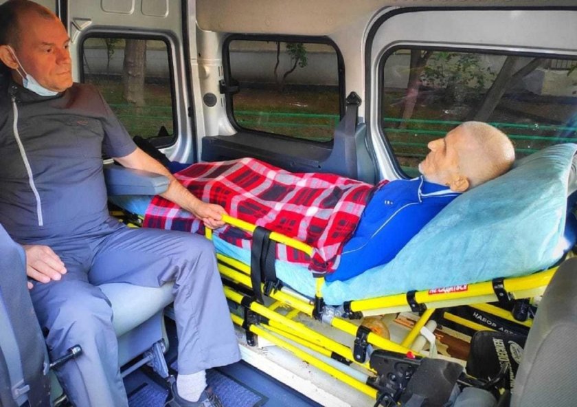 Носилки скорой помощи