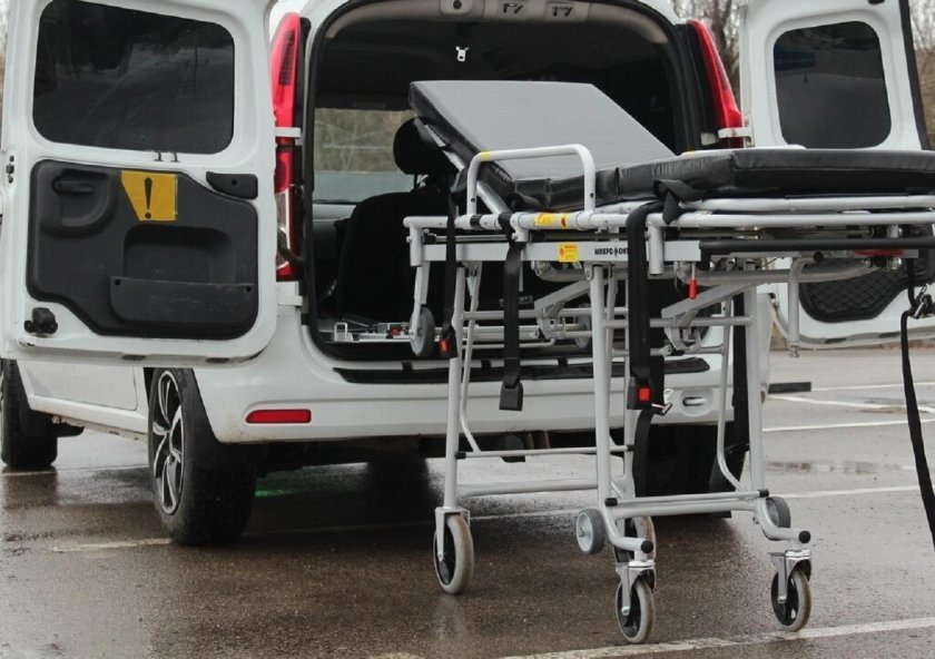 Автомобиль для перевозки лежачих больных