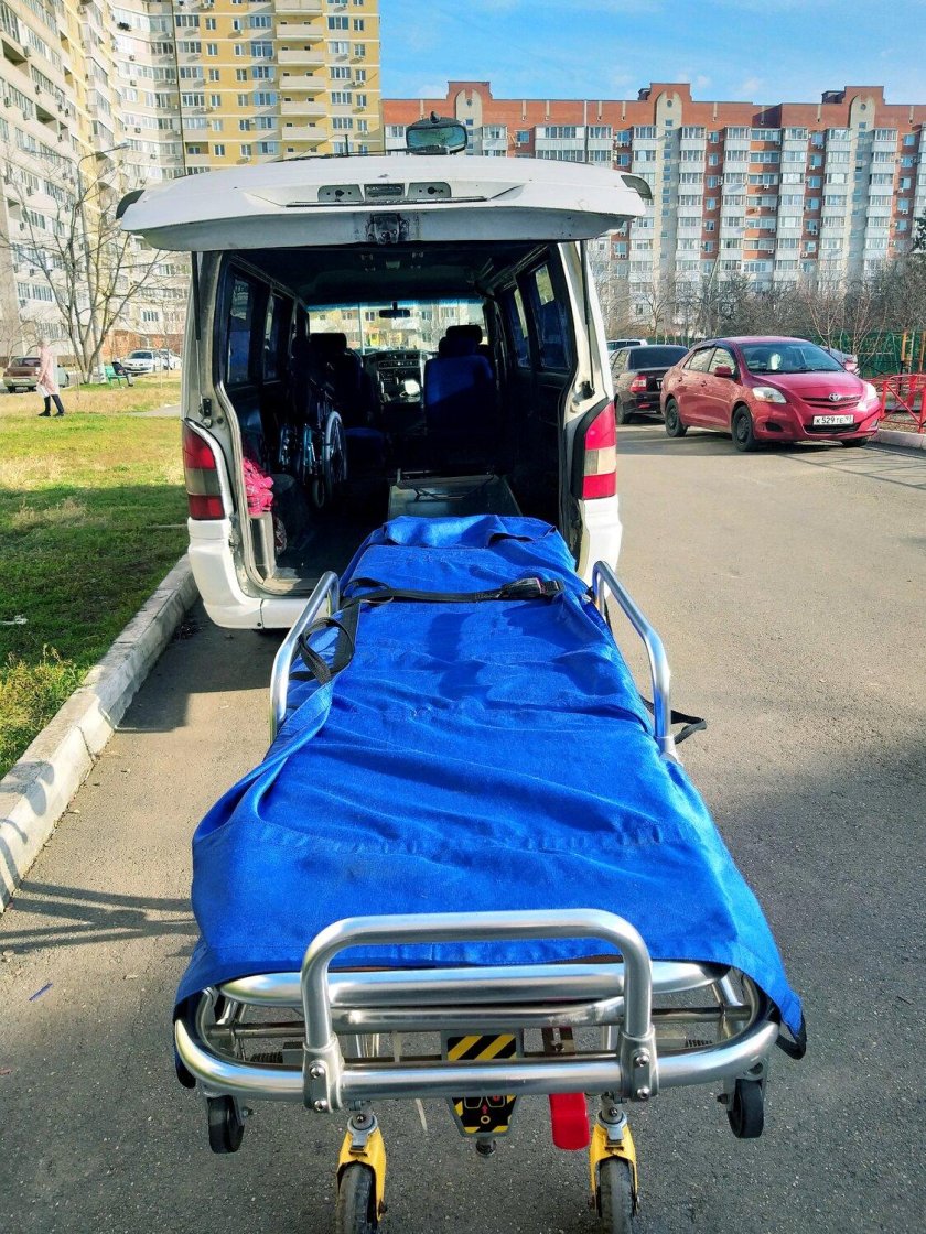 Транспортировка лежачих больных Краснодар