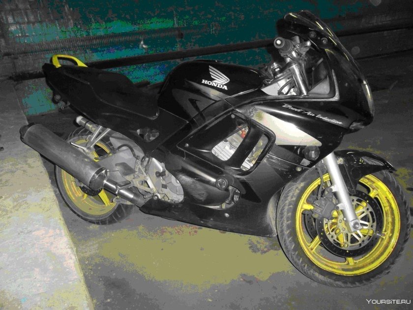 Спортяга мотоцикл Хонда