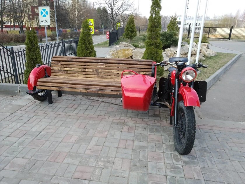 Мотоцикл скамейка