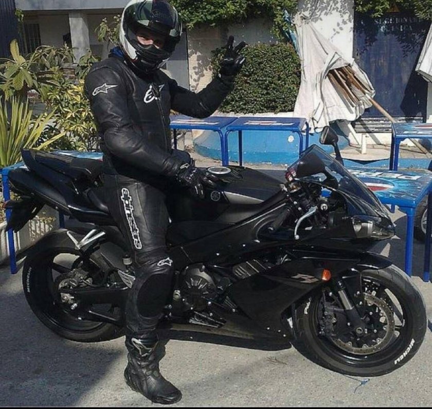 Мотоэкипировка для Ямаха r1