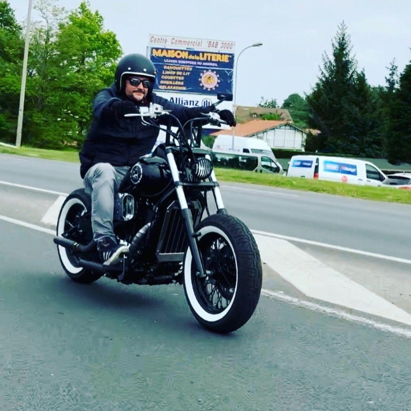 Прямой руль на мотоцикл