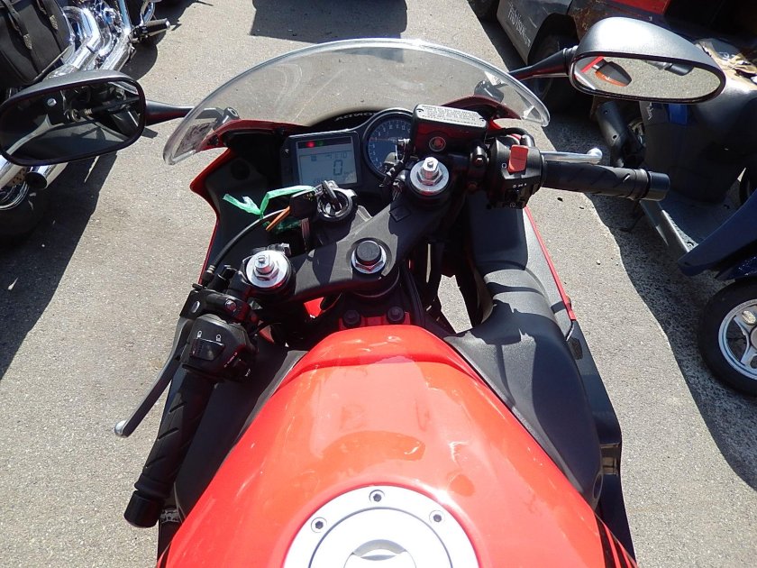 Клипонов cbr600f4