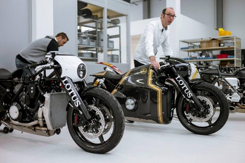 Мотоцикл Lotus c-01