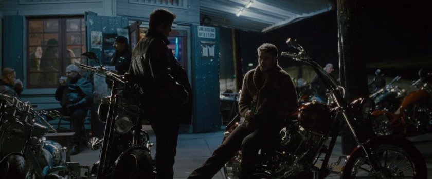 Лиам Хемсворт Неудержимые 2