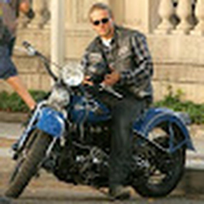 Чарли Ханнэм сыны анархии