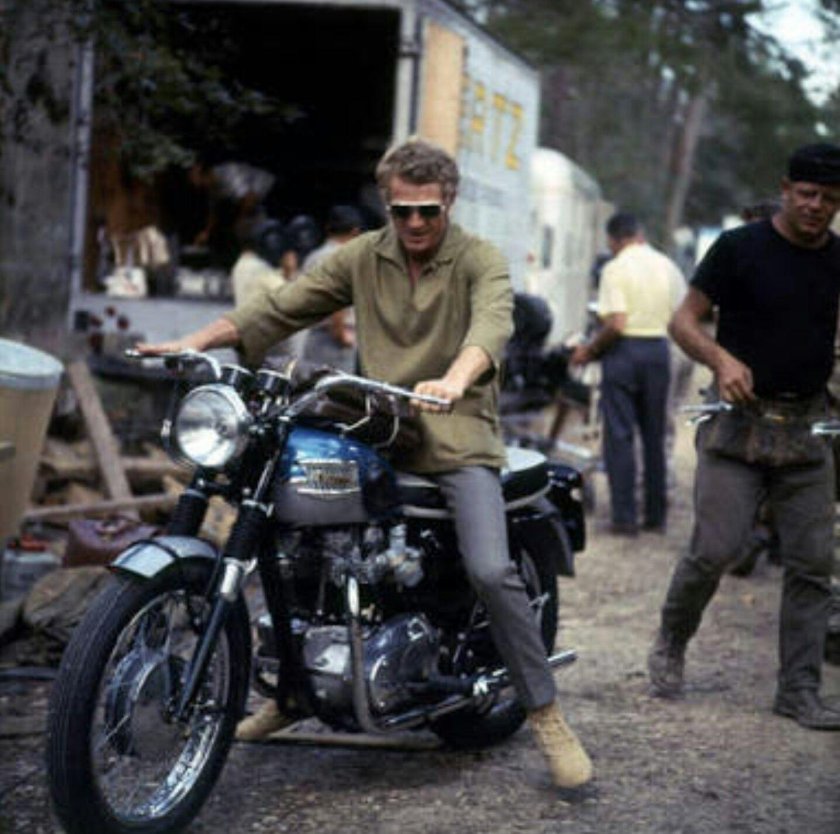 Мотоцикл Triumph Steve MCQUEEN 1969