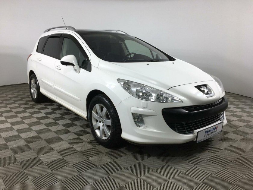 Пежо 308 2011 белый