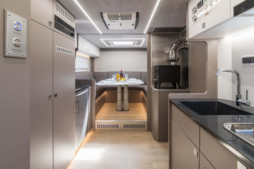 Урал Некст 4х4 автодом