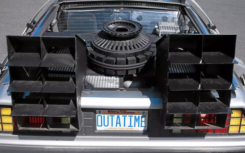 Лего Делориан