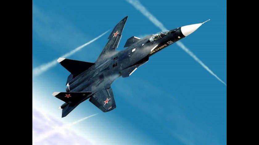 Самолет с обратной стреловидностью крыла Су-47