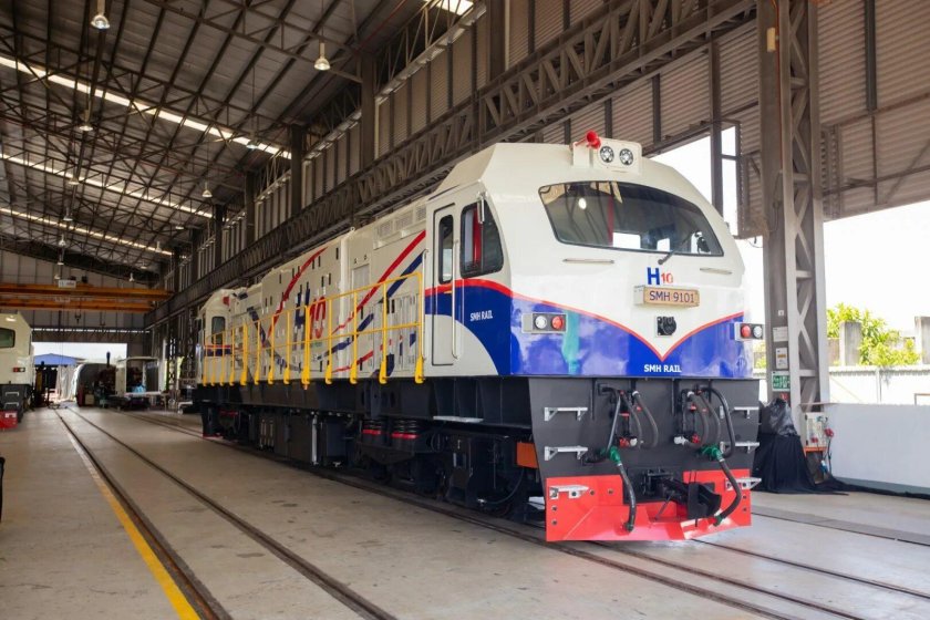 Газотурбовоз гт1h-002