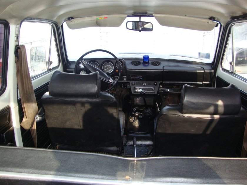 Нива 21213 салон