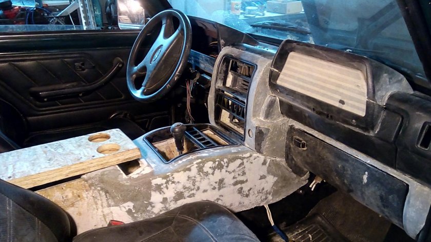 Салон Нива 21214