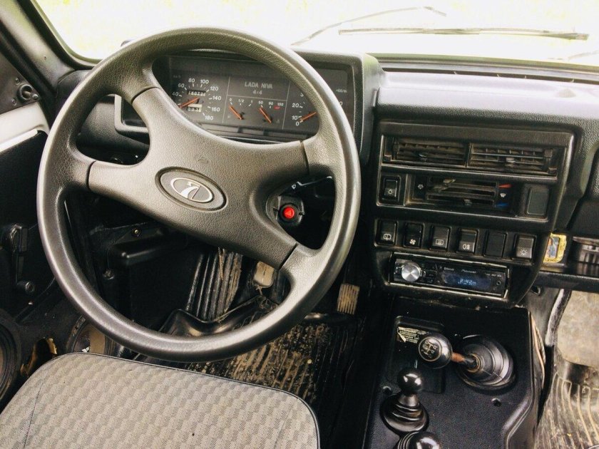 Niva 2121 салон