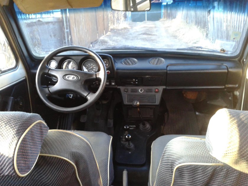 ВАЗ 2121 Нива салон