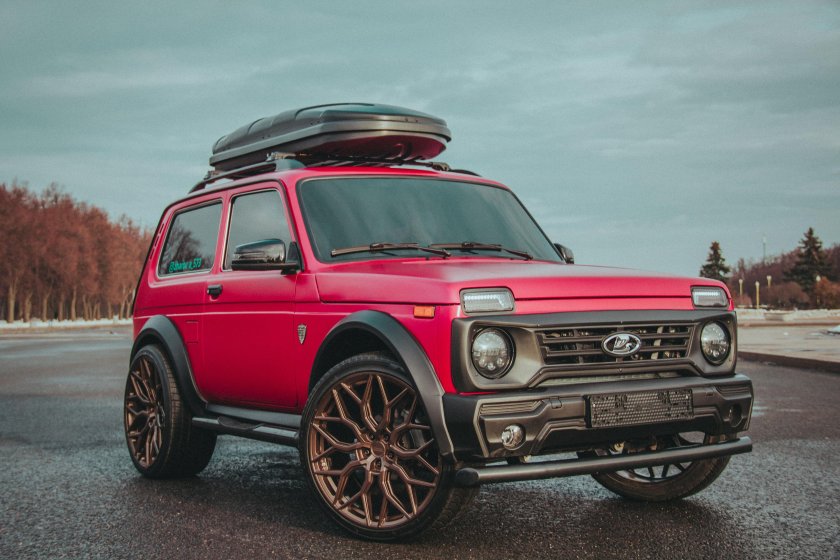 Нива 4х4 обвес Бронто