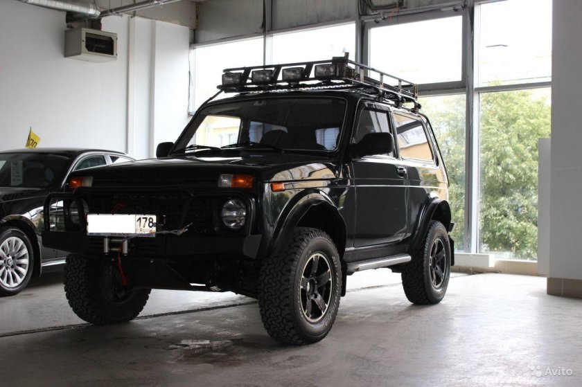 Lada Niva 4x4 Bronto