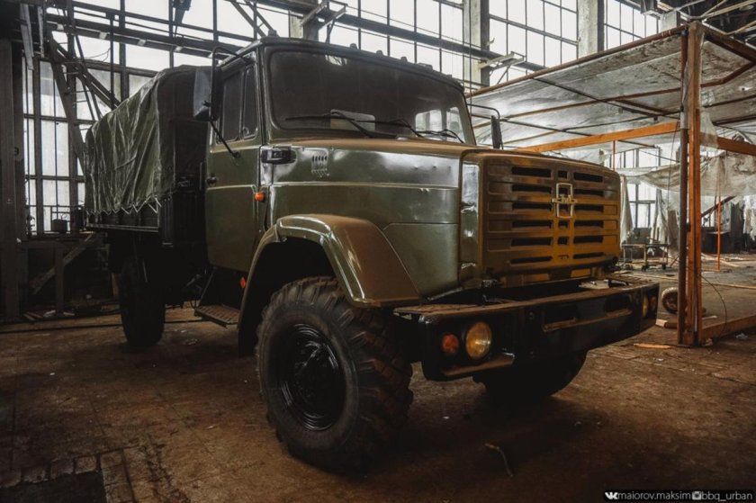 Завод имени Лихачёва ЗИЛ