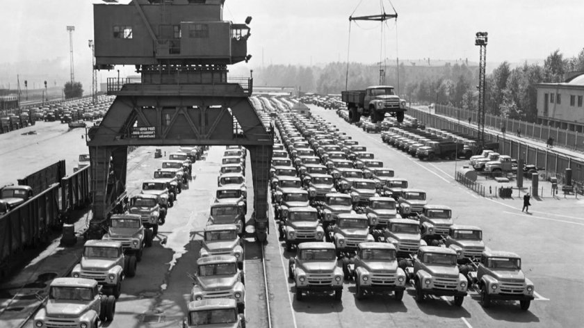 Московский завод имени Лихачева (ЗИЛ)