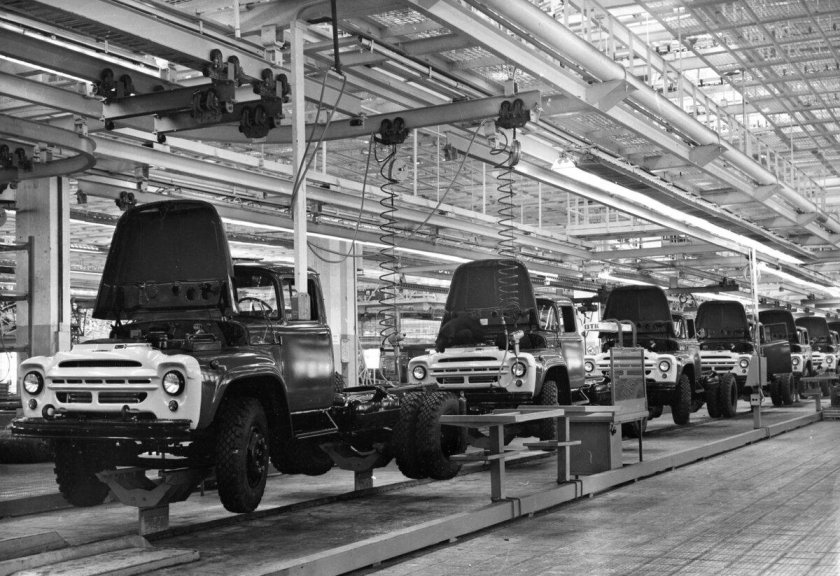 Завод имени Лихачева ЗИЛ