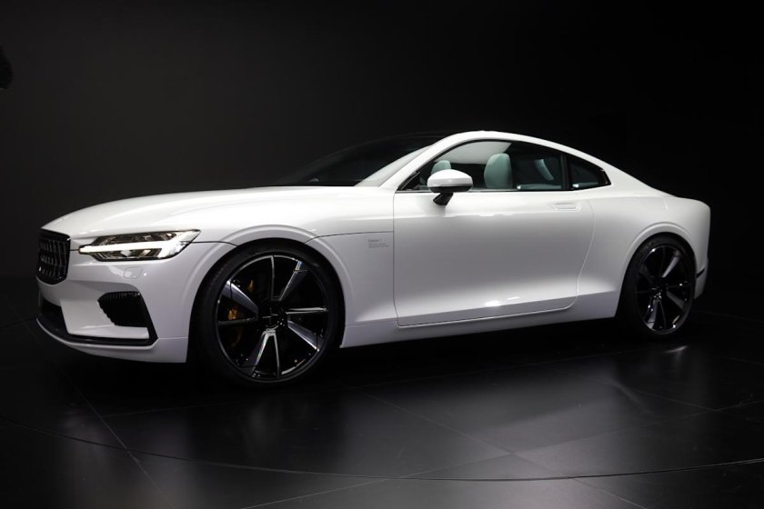 Вольво Полистар 2020