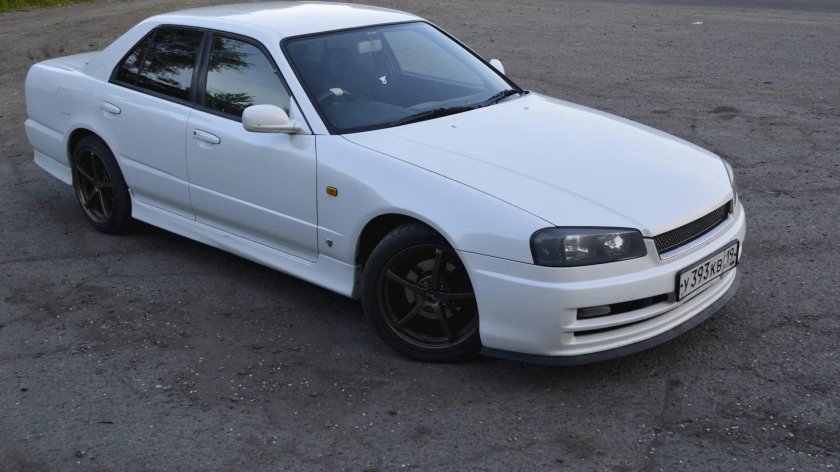 Ниссан Скайлайн 1997 в 100 кузове