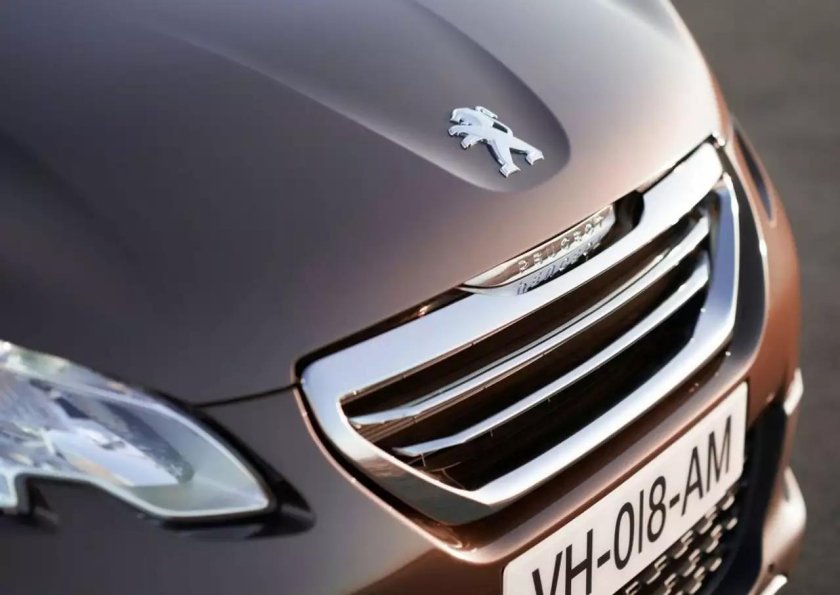 Пежо 6008 фото