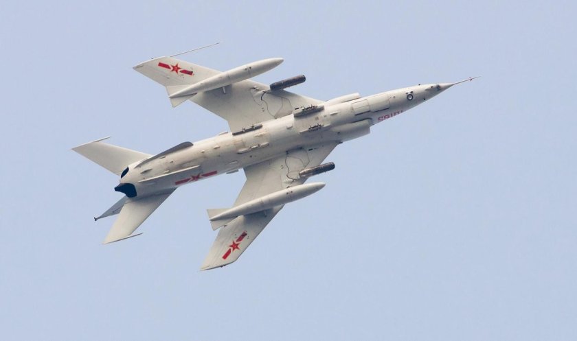 Штурмовик Nanchang q-5