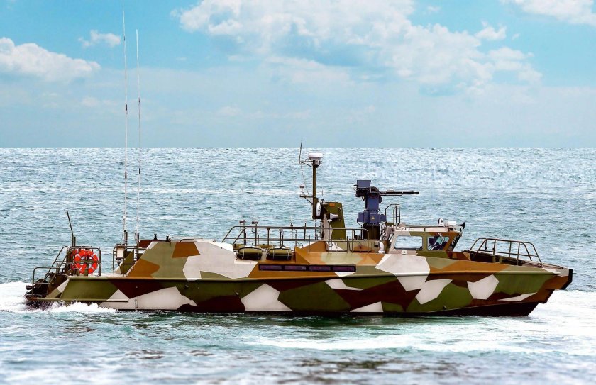 Катер 03160 «Раптор»