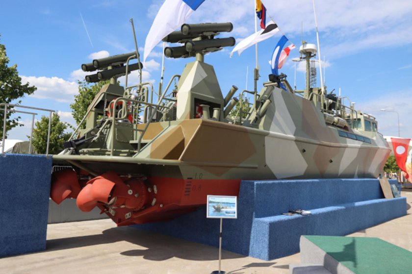 Катер 03160 «Раптор»