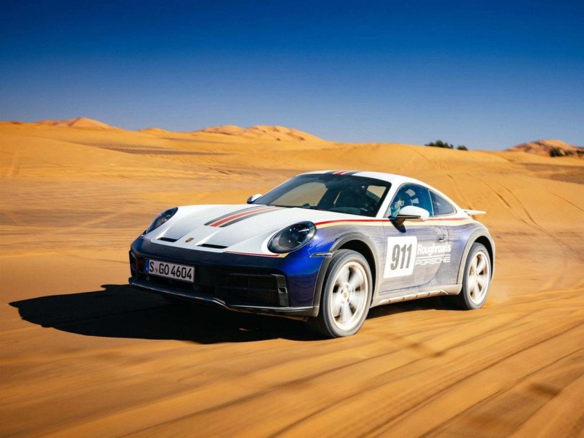 Porsche 911 Dakar