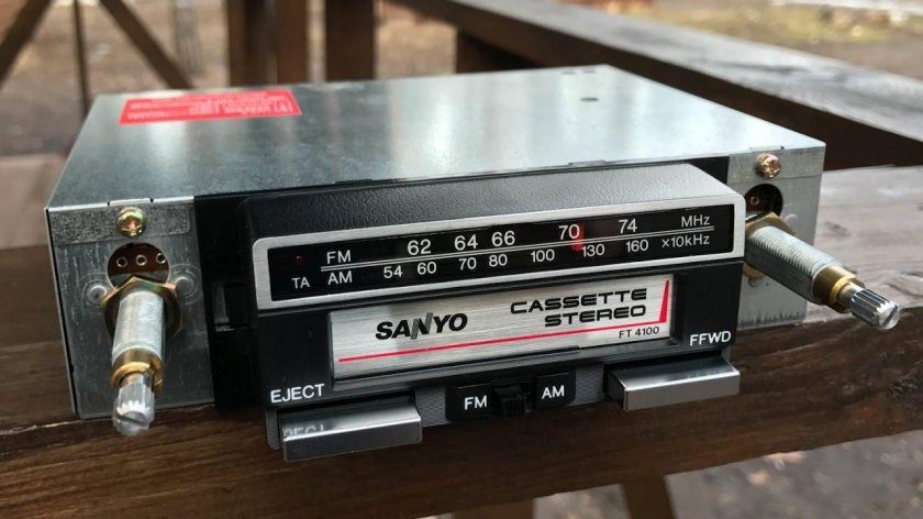 Автомагнитола Sanyo gt4100