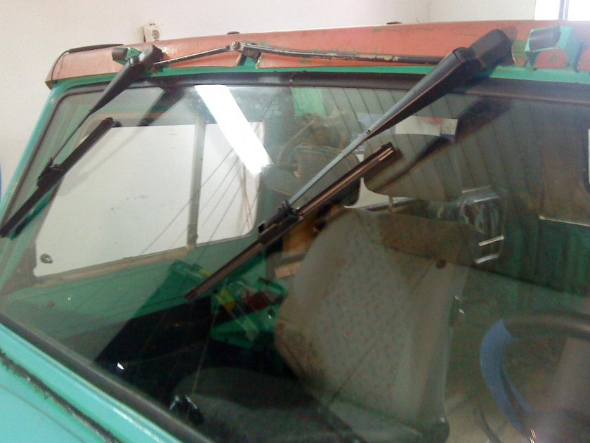 ЛУАЗ-969м стеклоочистители