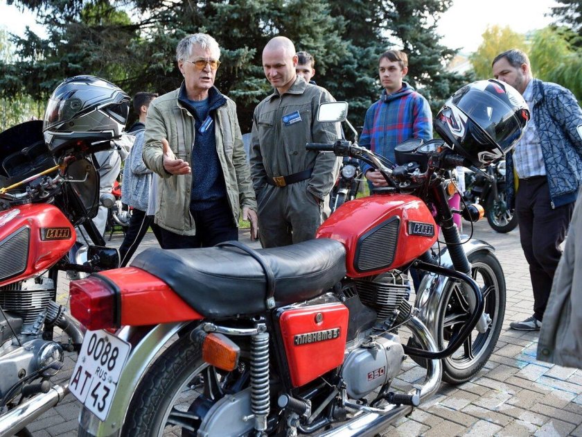 ИЖ 75 мотоцикл