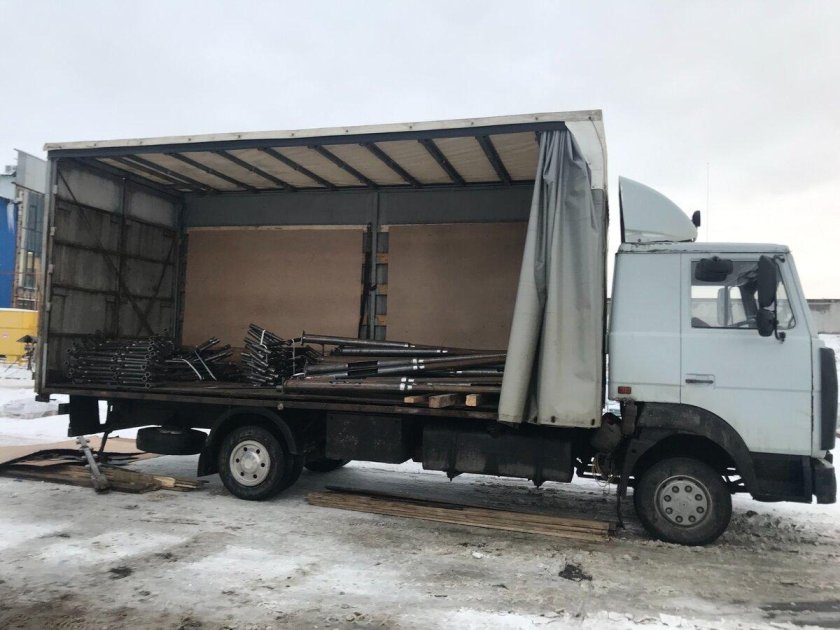 МАЗ 4370 Зубренок