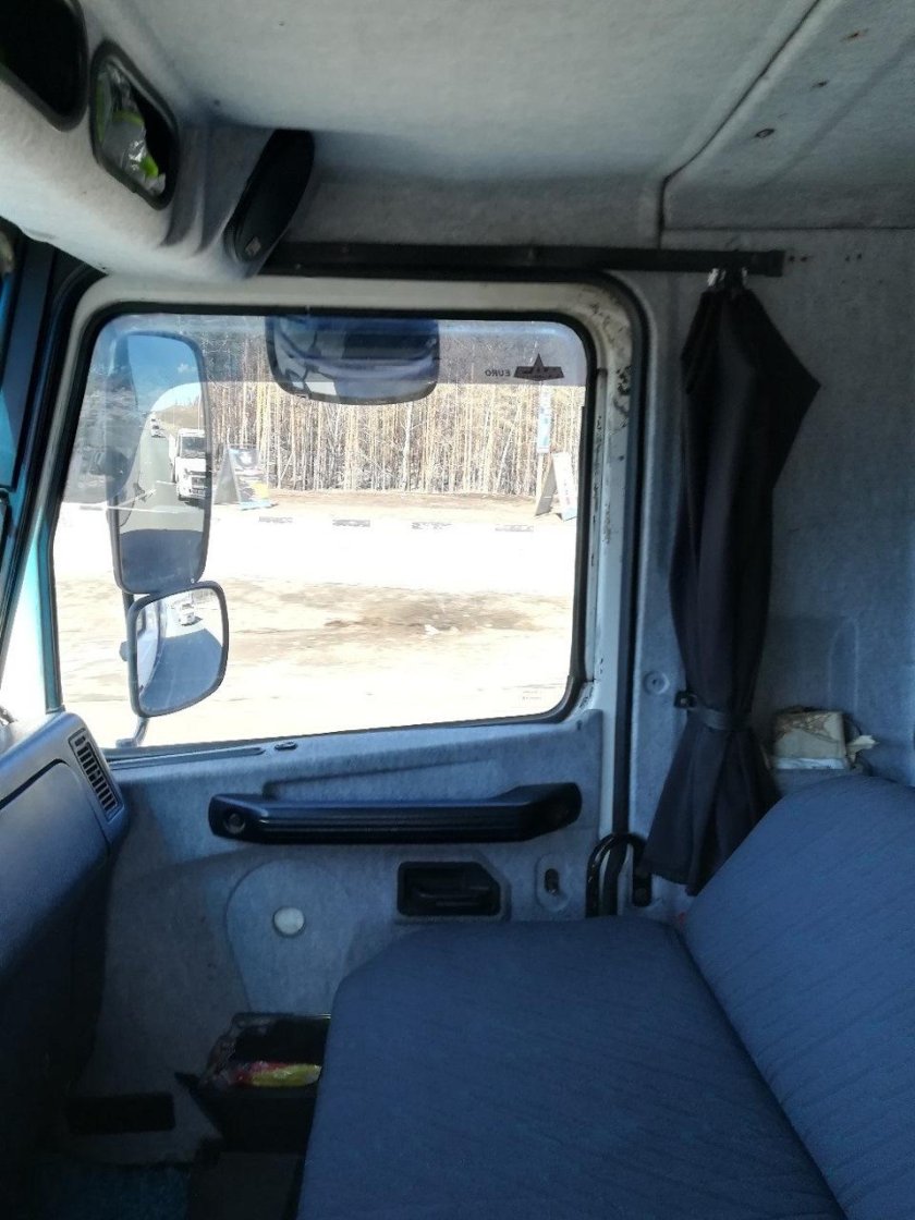 МАЗ 4371 со спальником