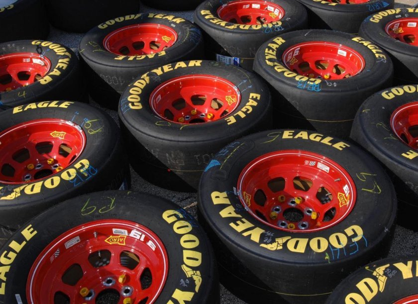 Goodyear шины наскар