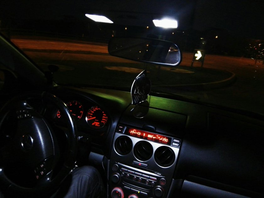 Мазда 6 gg салон ночью