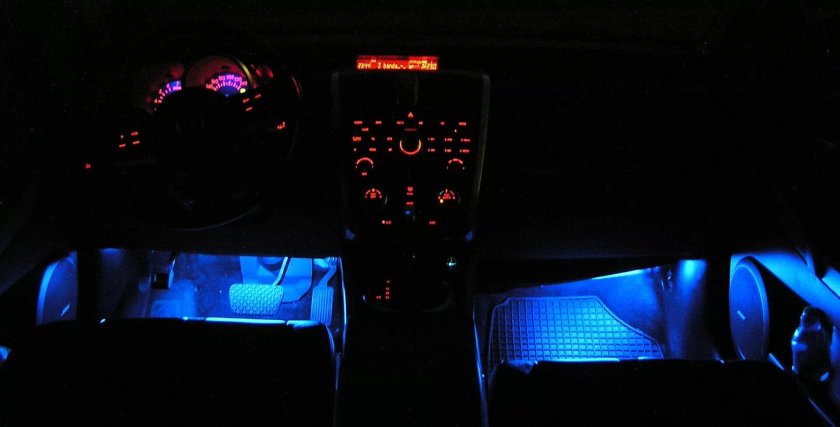 Подсветка ног Мазда cx7