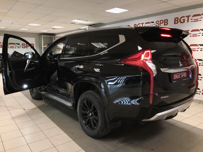 Mitsubishi Pajero Sport Terminator